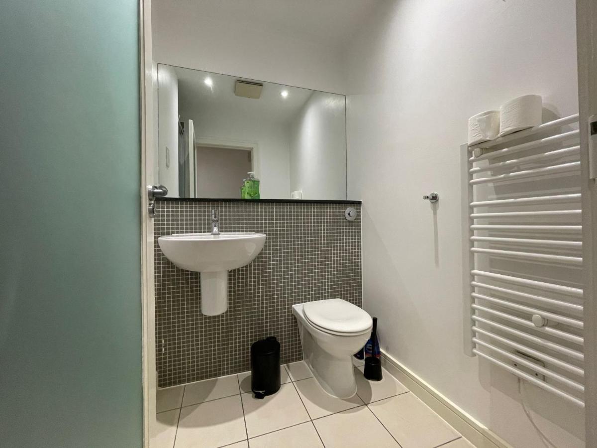 Penthouse In Battersea Amazing Views Of London Apartment ภายนอก รูปภาพ