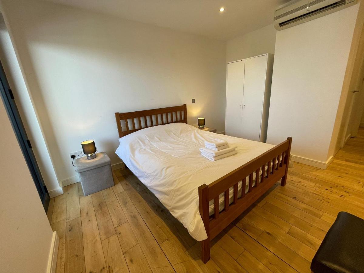 Penthouse In Battersea Amazing Views Of London Apartment ภายนอก รูปภาพ